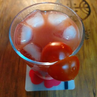 美肌効果の酒粕トマトジュース